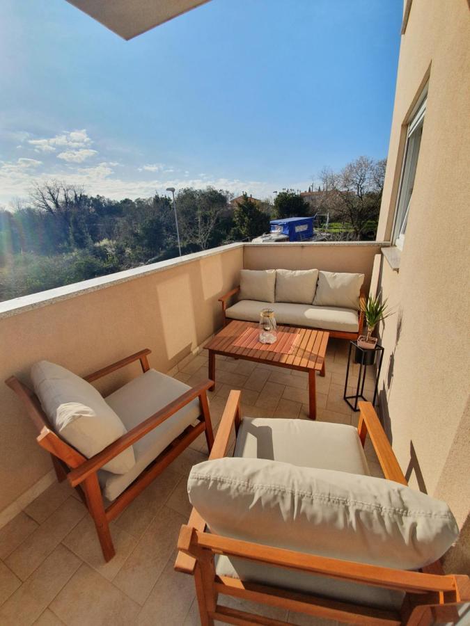 Alex Apartment ميدولين المظهر الخارجي الصورة