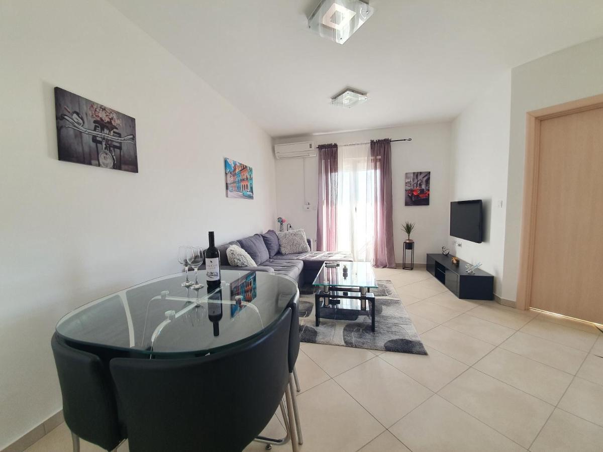 Alex Apartment ميدولين المظهر الخارجي الصورة